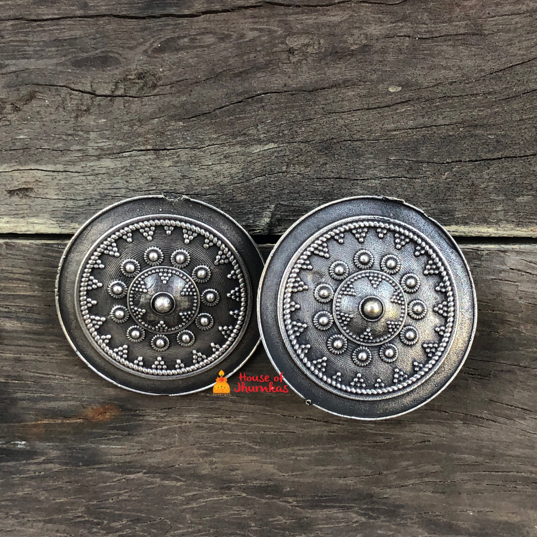 Jumbo Chakra studs